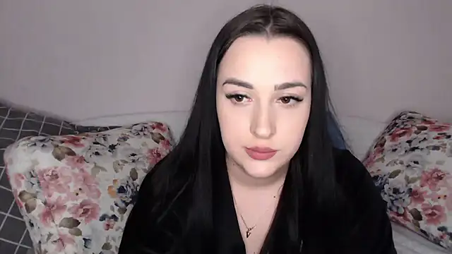 Snapshot of vitalina_freedom chatting on December 2024 03:38:02 PM vitalina freedom online show from December 2024 03:38:02 PM