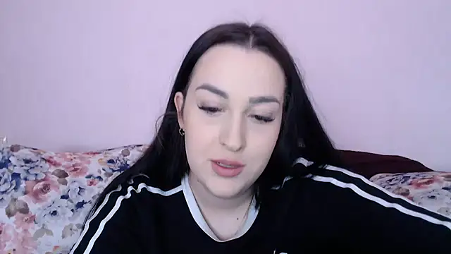 Snapshot of vitalina_freedom chatting on January 2025 11:37:02 AM vitalina freedom online show from January 2025 11:37:02 AM