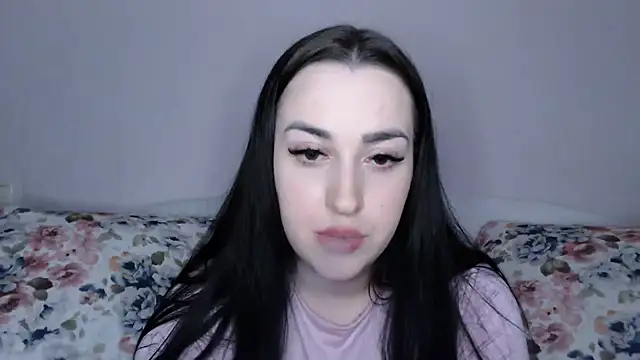 Snapshot of vitalina_freedom chatting on January 2025 03:18:01 PM vitalina freedom online show from January 2025 03:18:01 PM