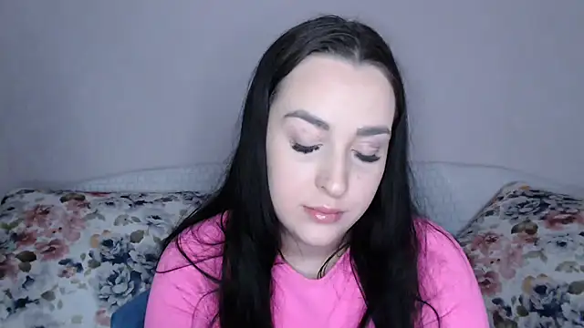 Snapshot of vitalina_freedom chatting on February 2025 04:03:01 PM vitalina freedom online show from February 2025 04:03:01 PM