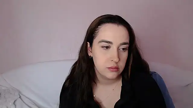Snapshot of vitalina_freedom chatting on March 2025 02:18:02 PM vitalina freedom online show from March 2025 02:18:02 PM