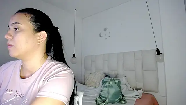 tiffany  pink online show from October 2025 09:13:02 PM