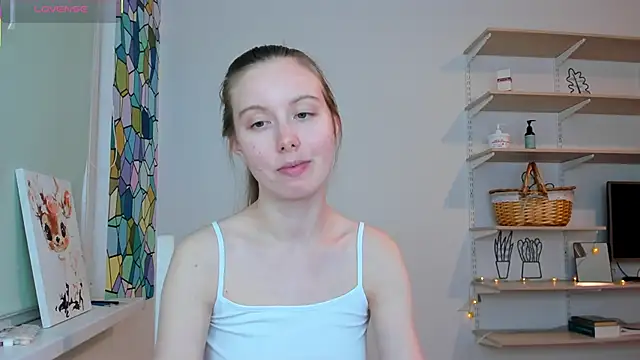 Peggy Beauty online show from October 2025 12:16:02 AM