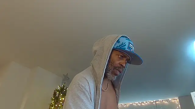 Snapshot of theblacklordmaster chatting on December 2024 04:28:01 PM theblacklordmaster online show from December 2024 04:28:01 PM