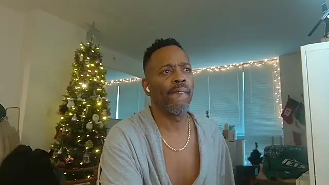 Snapshot of theblacklordmaster chatting on December 2024 04:28:01 PM theblacklordmaster online show from December 2024 04:28:01 PM