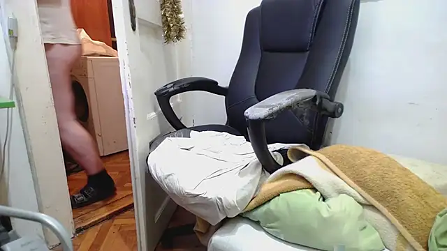 tipko123 online show from December 2024 06:20:01 PM