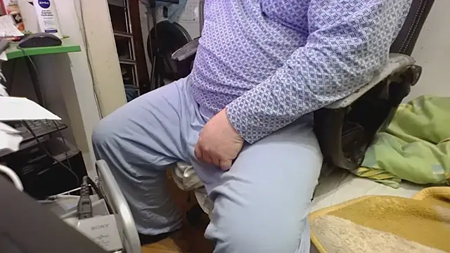 tipko123 online show from October 2025 07:25:01 AM