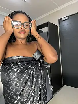 Neelo-Smith online show from March 2025 02:48:01 AM