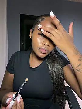 Neelo-Smith online show from April 2026 08:39:01 PM