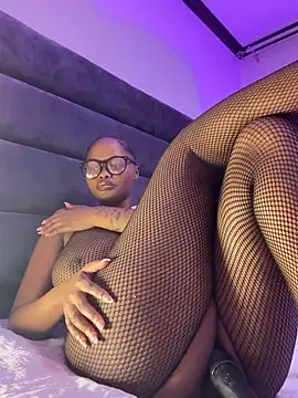 Snapshot of Neelo-Smith chatting on June 2026 09:53:01 PM Neelo-Smith online show from June 2026 09:53:01 PM