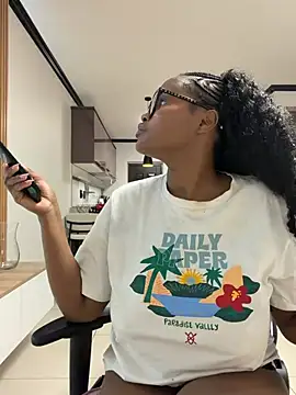 Neelo-Smith online show from July 2026 02:07:02 AM