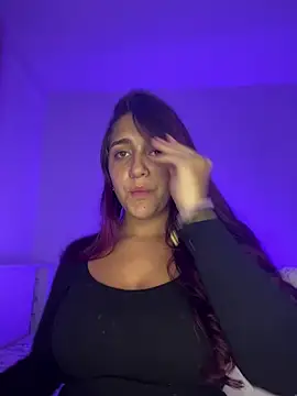 Snapshot of Alicia_Ruiz chatting on March 2025 12:09:02 AM Alicia Ruiz online show from March 2025 12:09:02 AM
