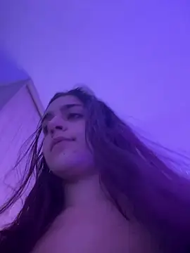 Snapshot of Alicia_Ruiz chatting on March 2025 08:43:02 PM Alicia Ruiz online show from March 2025 08:43:02 PM
