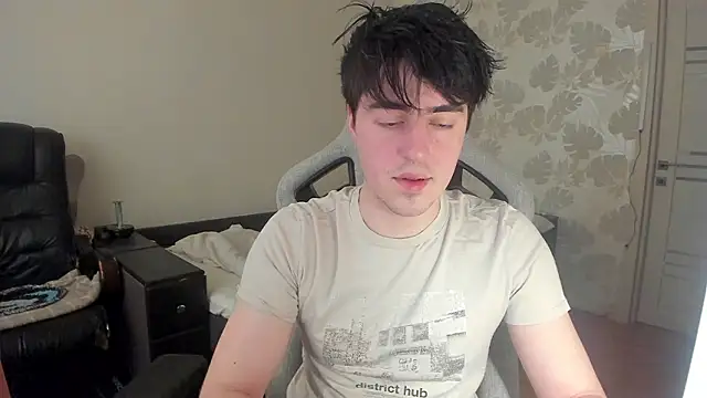 Snapshot of Knuckles17 chatting on March 2026 01:55:01 PM Knuckles17 online show from March 2026 01:55:01 PM