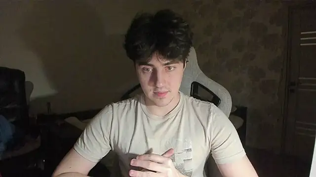 Snapshot of Knuckles17 chatting on March 2026 05:12:01 PM Knuckles17 online show from March 2026 05:12:01 PM