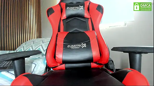 Snapshot of lil_faker420 chatting on September 2025 01:44:02 PM lil faker420 online show from September 2025 01:44:02 PM