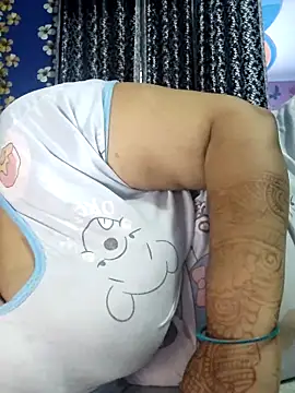 Snapshot of Seema_99 chatting on May 2026 10:32:02 AM Seema 99 online show from May 2026 10:32:02 AM
