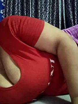 Snapshot of Seema_99 chatting on May 2026 08:22:01 AM Seema 99 online show from May 2026 08:22:01 AM