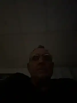 Snapshot of Trey100379100379 chatting on November 2025 09:54:02 AM Trey100379100379 online show from November 2025 09:54:02 AM