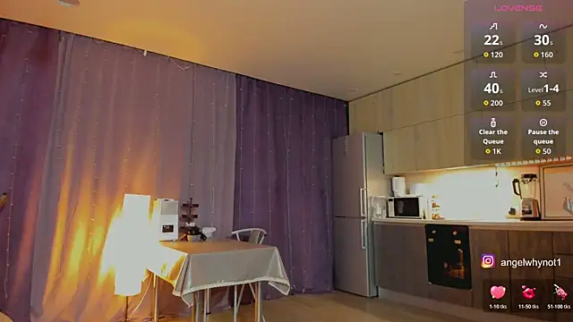 Snapshot of angelwhynot chatting on November 2025 01:43:01 PM angelwhynot online show from November 2025 01:43:01 PM