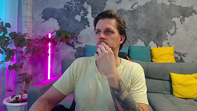 VikingChrisss online show from April 2026 10:04:02 AM