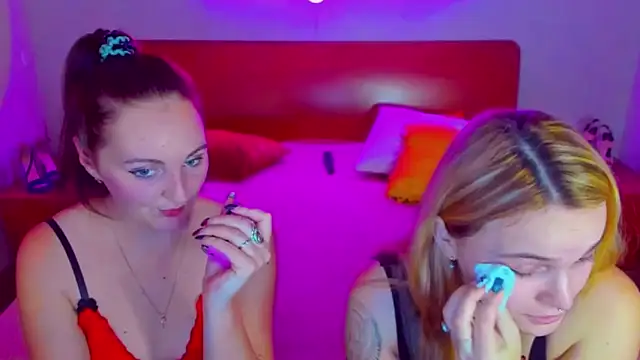 MagicEyess online show from December 2024 04:32:01 PM