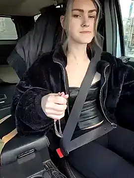 Lilmissvyx online show from February 2025 04:36:01 PM