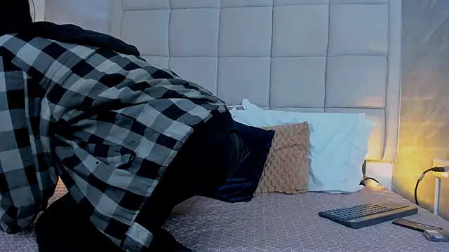 Hecatee 77 online show from October 2025 08:26:01 PM