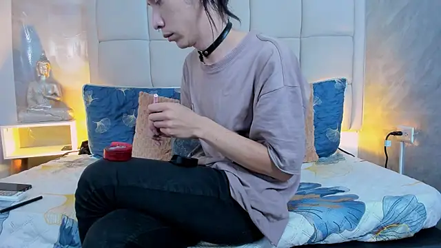 Hecatee 77 online show from October 2025 07:44:02 PM