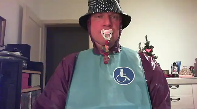 Snapshot of svetlanatrans chatting on February 2025 07:32:02 PM svetlanatrans online show from February 2025 07:32:02 PM