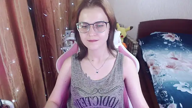 MissBrightShine online show from December 2024 01:08:01 AM