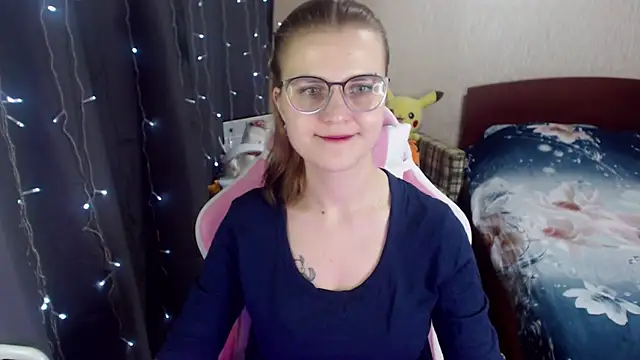 MissBrightShine online show from January 2025 03:44:01 PM