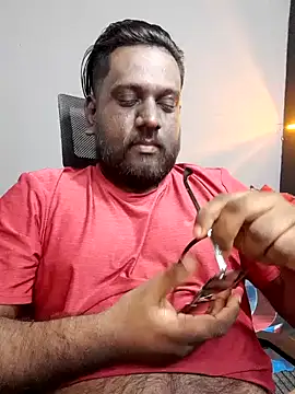 Rayansmith  online show from February 2025 10:13:01 PM