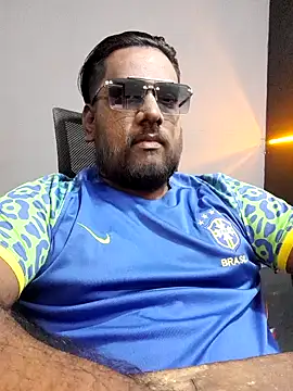 Rayansmith  online show from February 2025 12:54:01 AM