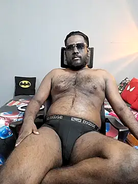 Rayansmith  online show from February 2025 11:54:01 AM