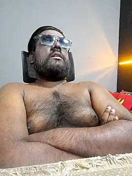 Rayansmith  online show from February 2025 10:54:01 PM