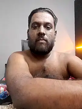 Rayansmith  online show from February 2025 01:36:01 AM