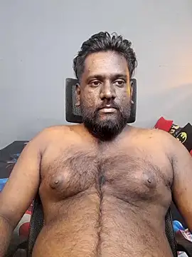 Rayansmith  online show from September 2025 01:12:01 PM