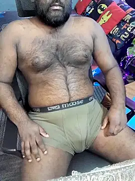 Snapshot of Rayansmith_ chatting on December 2025 12:01:02 PM Rayansmith online show from December 2025 12:01:02 PM