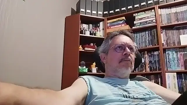 Mandra is a whore online show from September 2025 09:59:02 PM