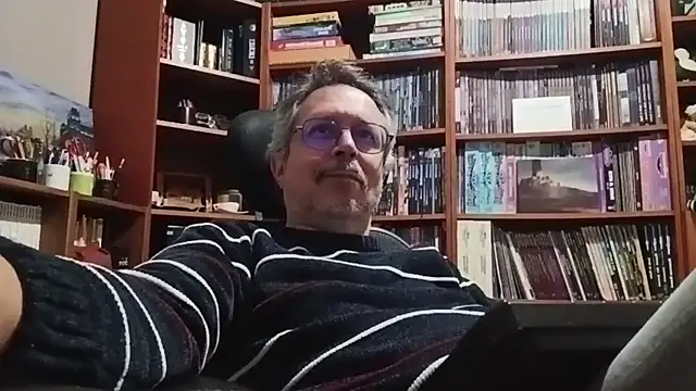 Mandra is a whore online show from October 2025 09:34:01 PM