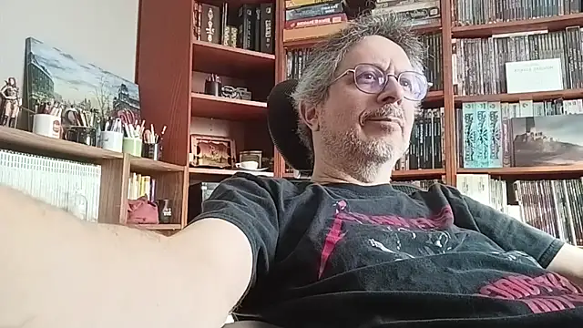 Mandra is a whore online show from October 2025 09:08:02 AM