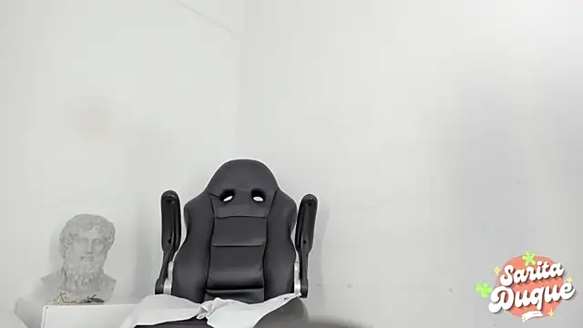 Snapshot of sarita_duque chatting on February 2025 06:56:02 PM sarita duque online show from February 2025 06:56:02 PM