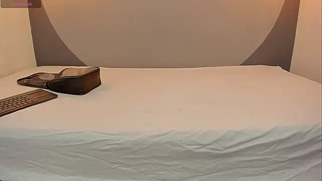 Snapshot of sarita_duque chatting on December 2025 12:11:02 PM sarita duque online show from December 2025 12:11:02 PM