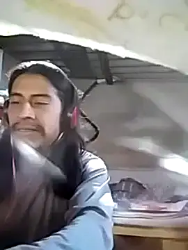 Snapshot of davidatration15 chatting on January 2025 11:00:01 PM davidatration15 online show from January 2025 11:00:01 PM