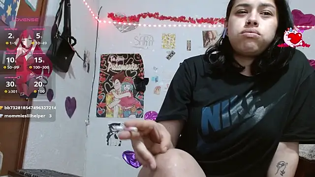 Snapshot of Saray_extrovert_ chatting on October 2025 03:31:02 AM Saray extrovert online show from October 2025 03:31:02 AM