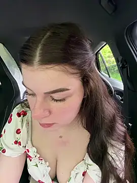 EllyNora online show from June 2026 02:00:02 PM
