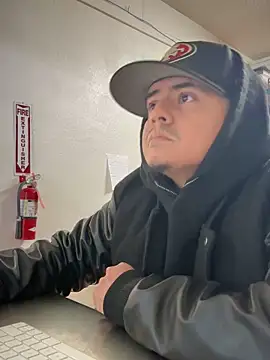 Snapshot of PeterGrandee chatting on December 2024 04:47:02 PM PeterGrandee online show from December 2024 04:47:02 PM