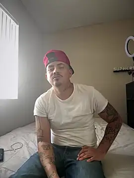 Snapshot of PeterGrandee chatting on February 2025 08:10:01 PM PeterGrandee online show from February 2025 08:10:01 PM