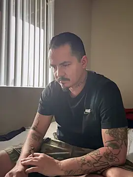 Snapshot of PeterGrandee chatting on February 2025 11:04:02 PM PeterGrandee online show from February 2025 11:04:02 PM